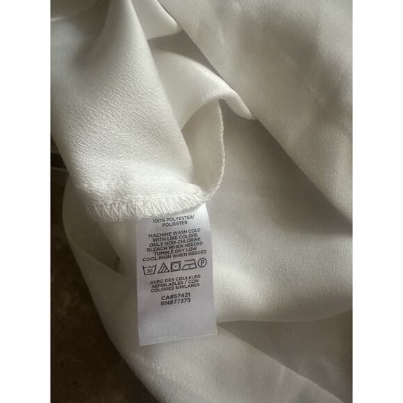 NWT Ann Taylor M Crepe Career Blouse Ivory Top - Picture 3 of 5